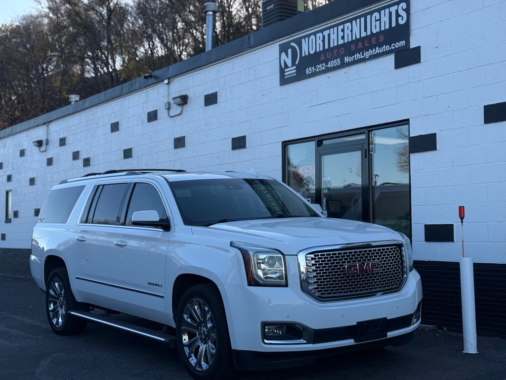 2015 GMC Yukon XL Denali's photo