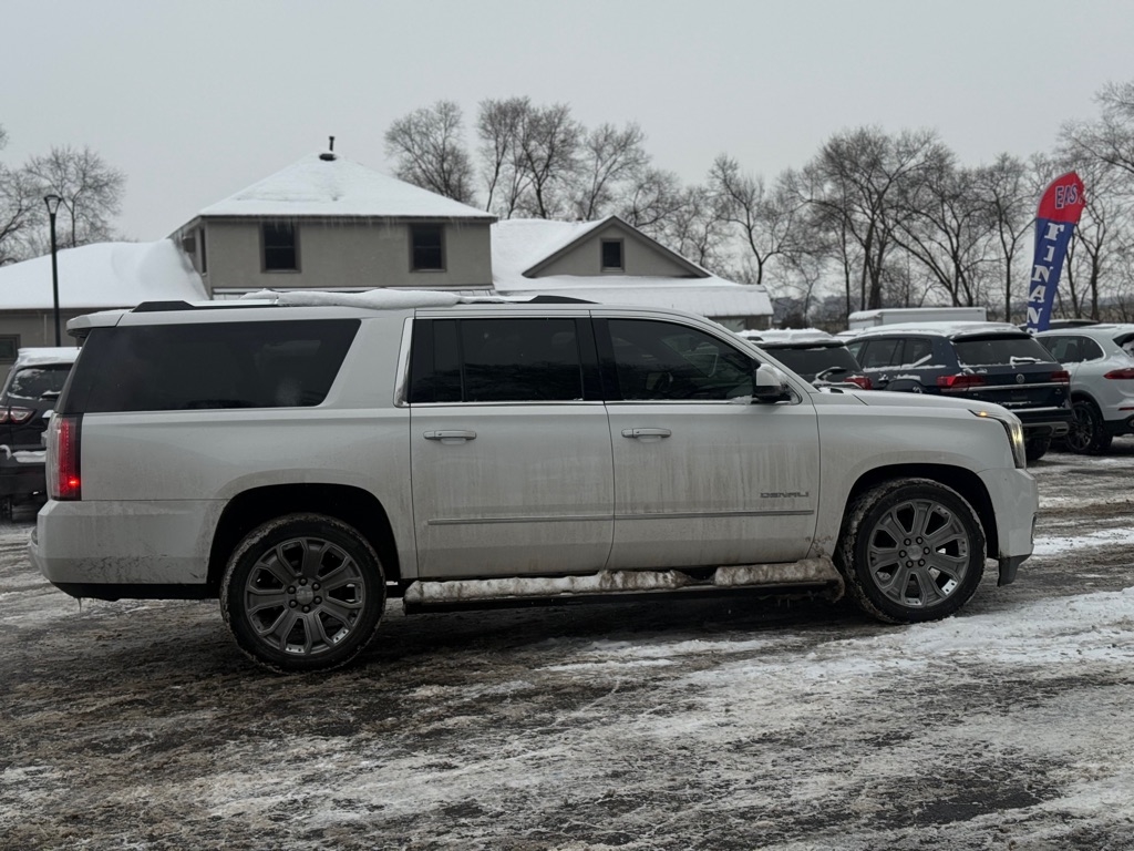 GMC Yukon Denali XL 4WD 2015