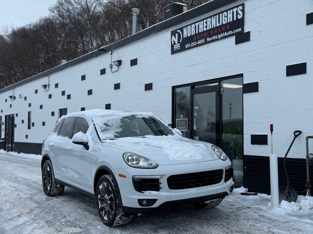 2017 Porsche Cayenne S's photo