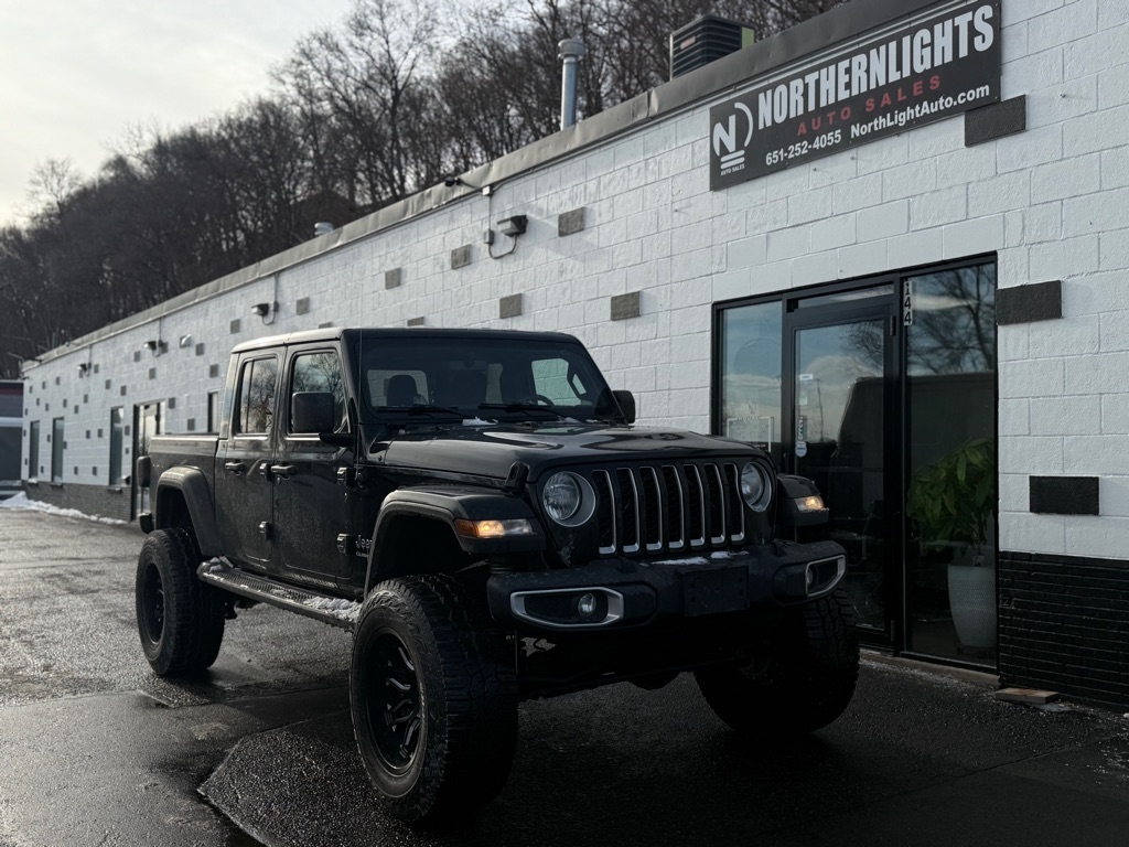 2020 Jeep Gladiator Overland's photo