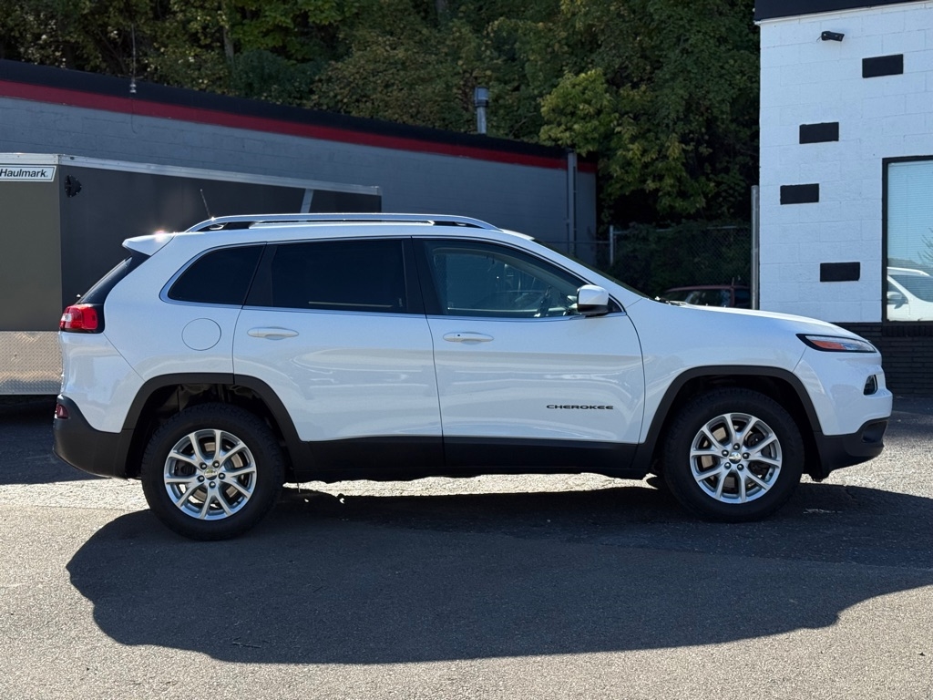 Jeep Cherokee Latitude Plus 4WD 2018 Jeep Cherokee Latitude Plus 4WD 2018