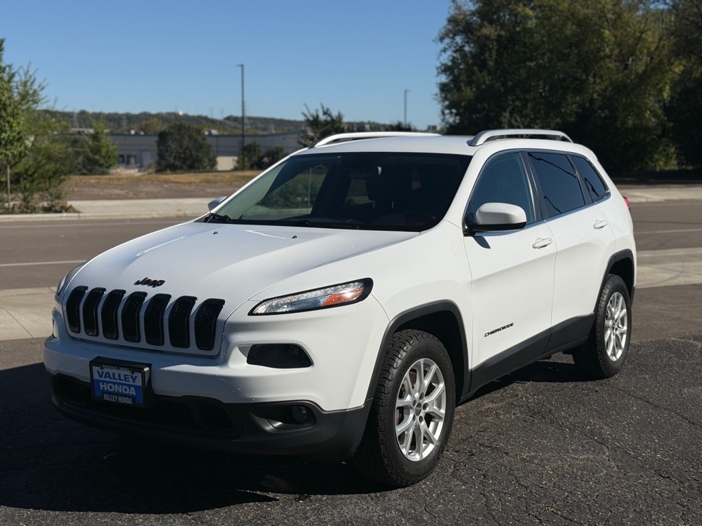 Jeep Cherokee Latitude Plus 4WD 2018 Jeep Cherokee Latitude Plus 4WD 2018