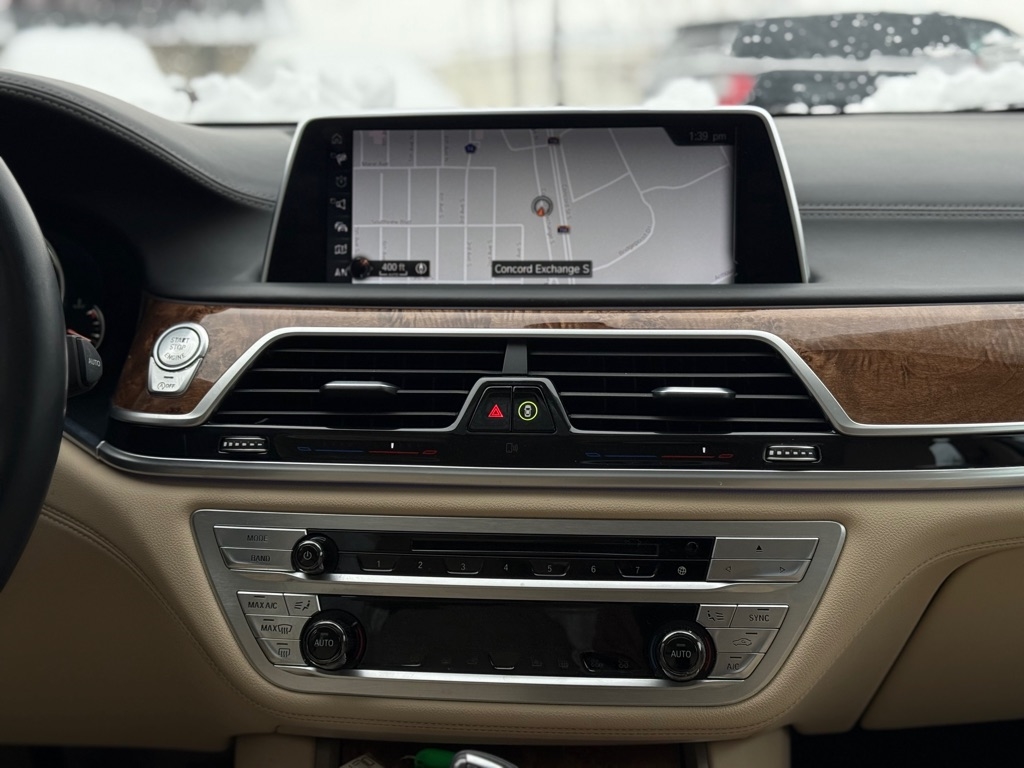 BMW 7-Series 740i xDrive 2017