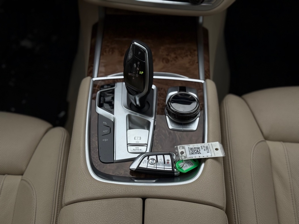 BMW 7-Series 740i xDrive 2017