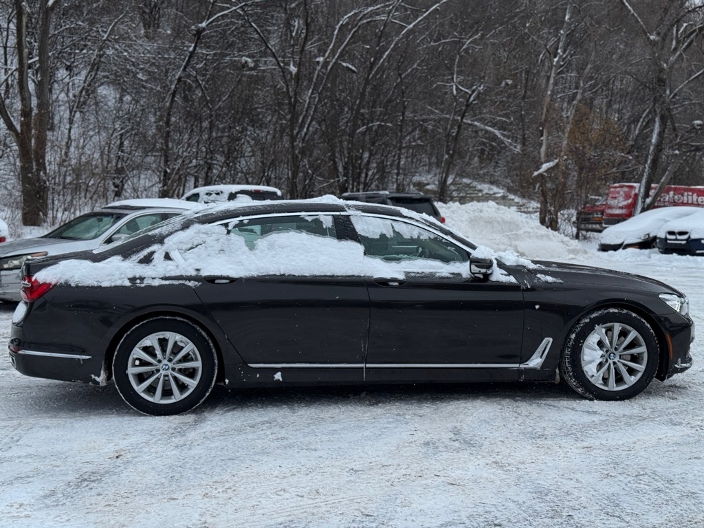 BMW 7-Series 740i xDrive 2017
