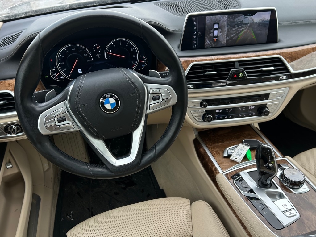 BMW 7-Series 740i xDrive 2017