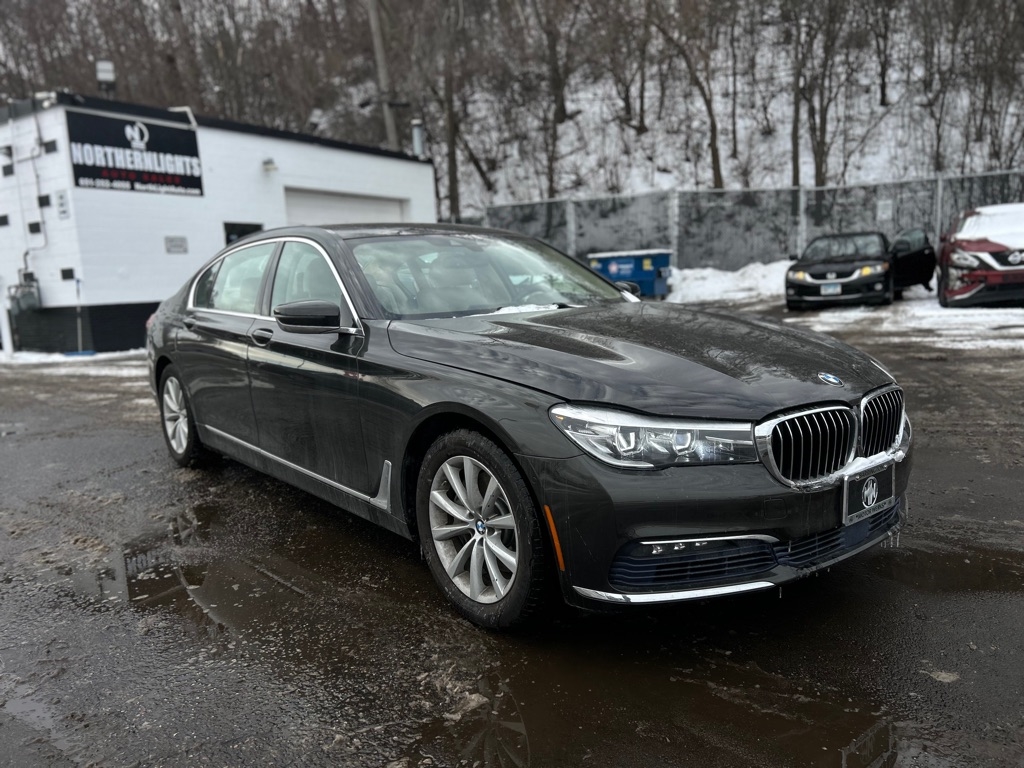 BMW 7-Series 740i xDrive 2017