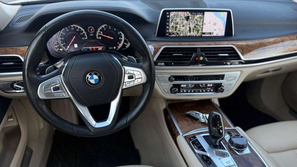 BMW 7-Series 740i xDrive 2017