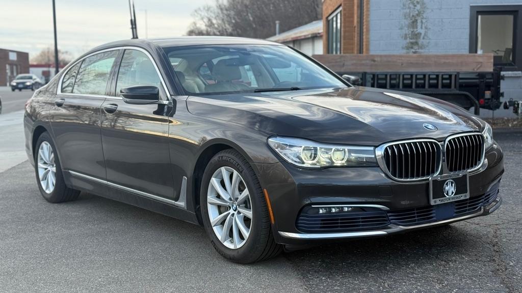 BMW 7-Series 740i xDrive 2017