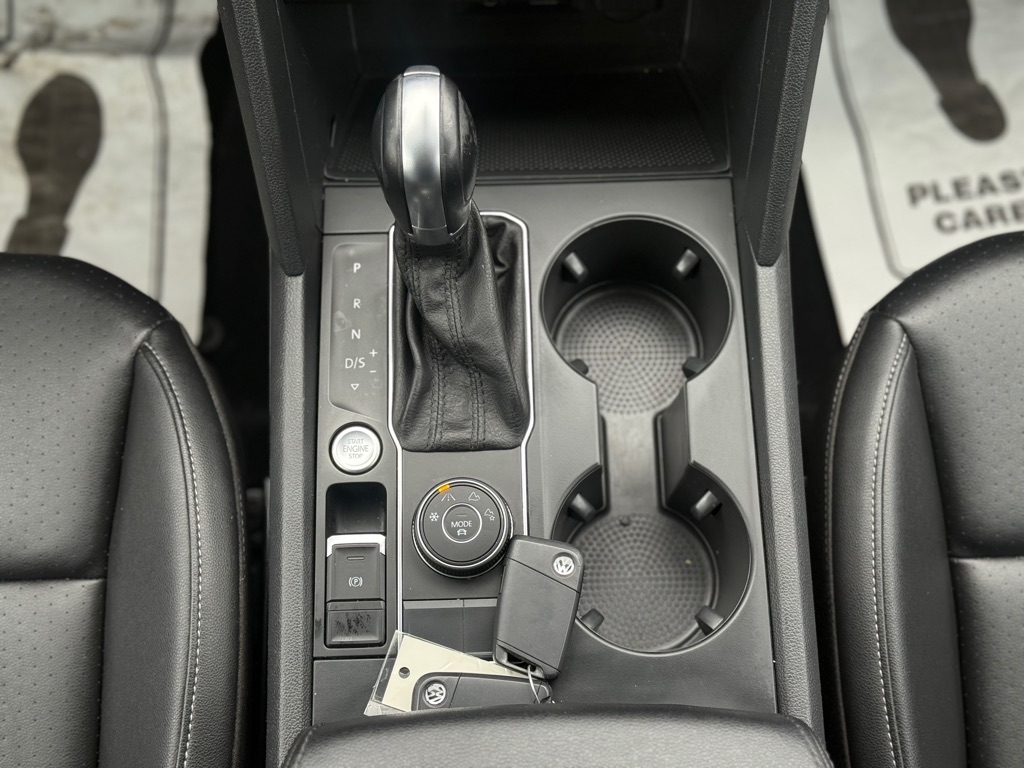 Volkswagen Atlas V6 SE w/Technology AWD 2018