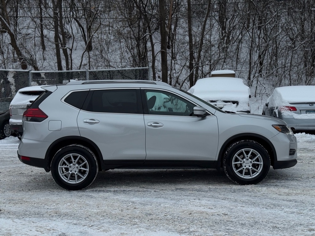 Nissan Rogue SV AWD 2017