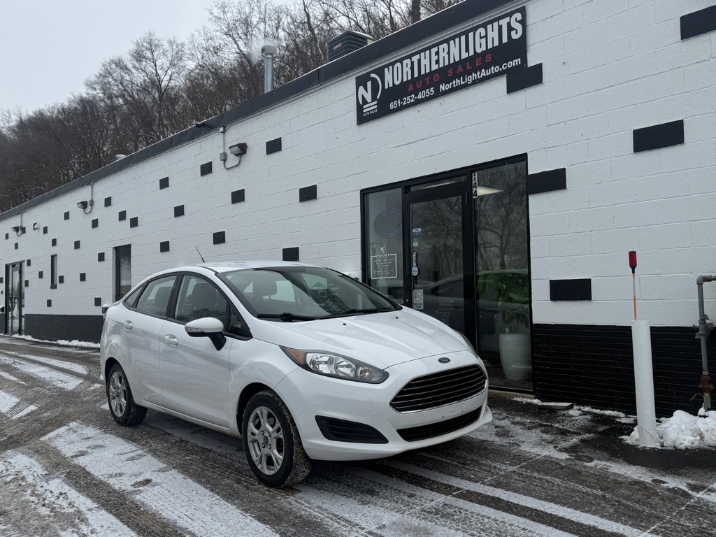 2016 Ford Fiesta SE Sedan