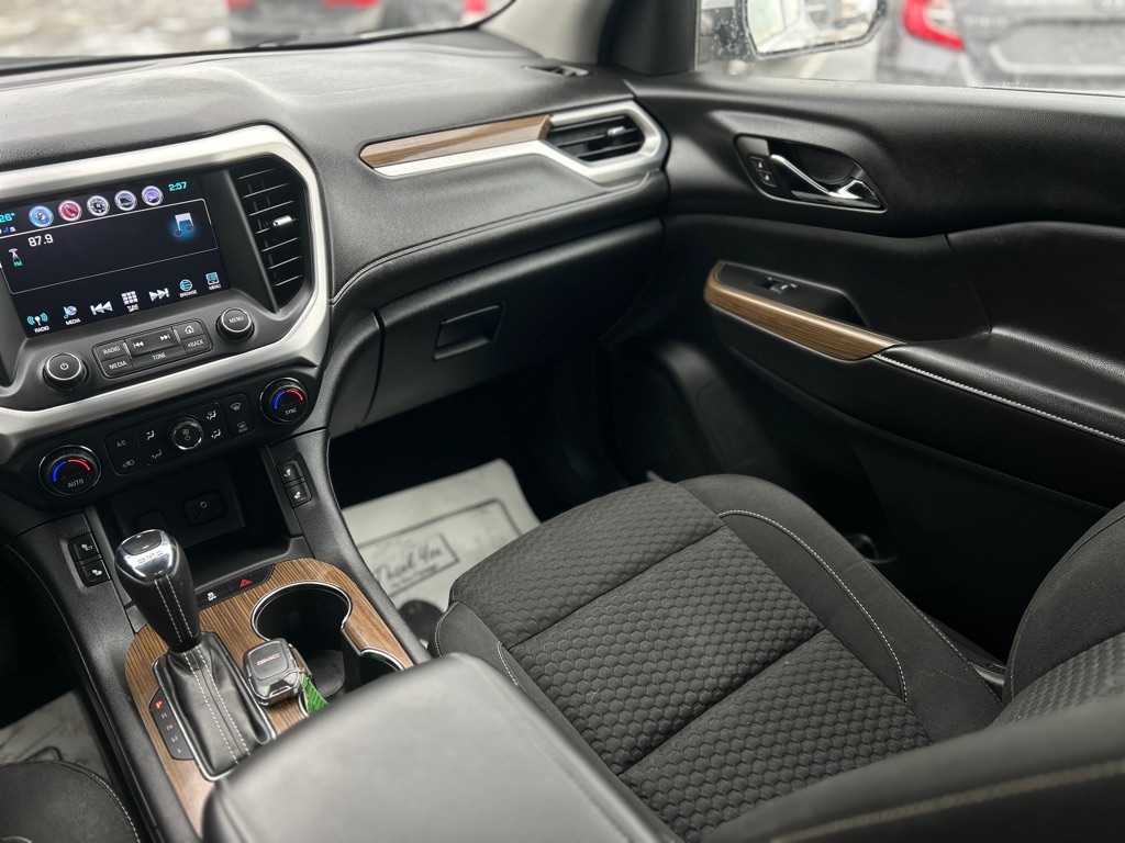 GMC Acadia SLE-2 AWD 2017