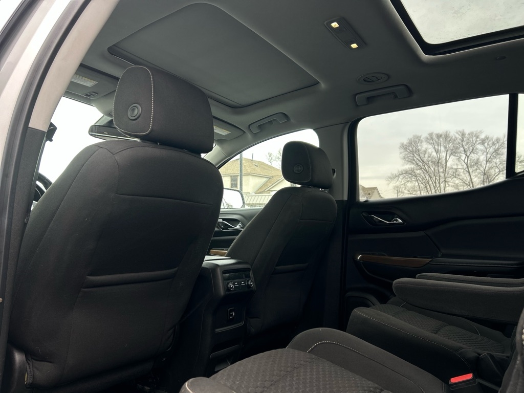 GMC Acadia SLE-2 AWD 2017