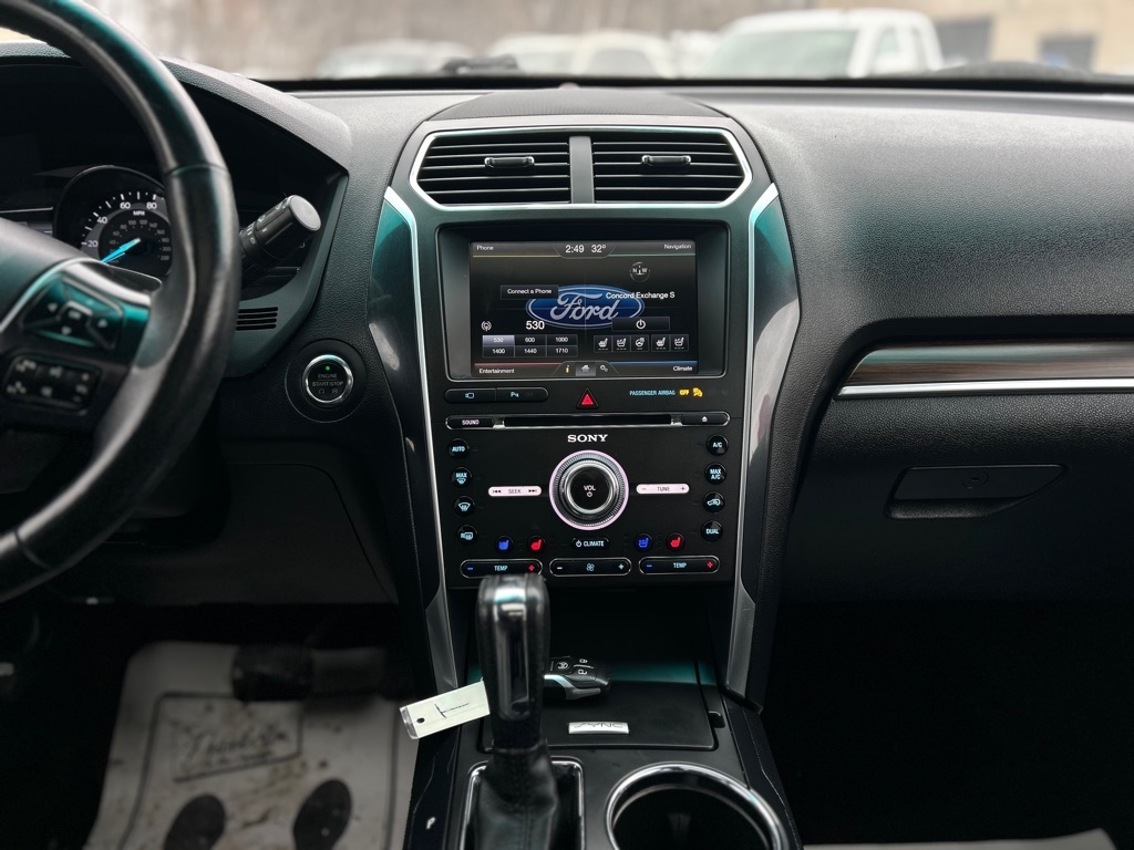 Ford Explorer Limited 4WD 2016