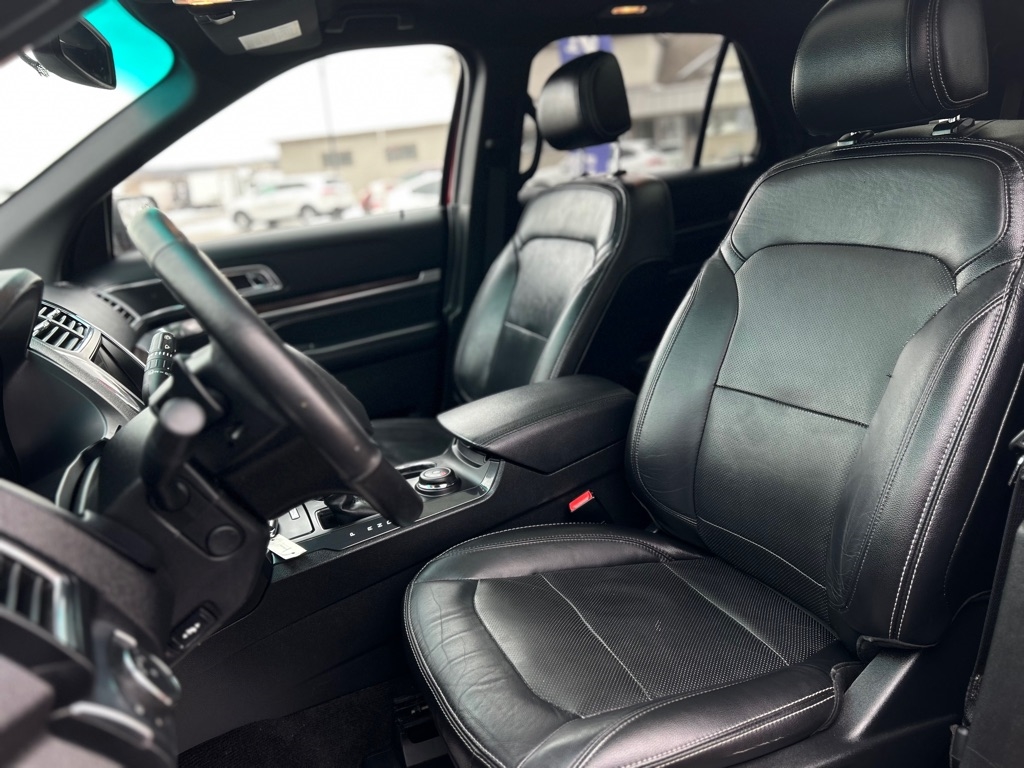 Ford Explorer Limited 4WD 2016