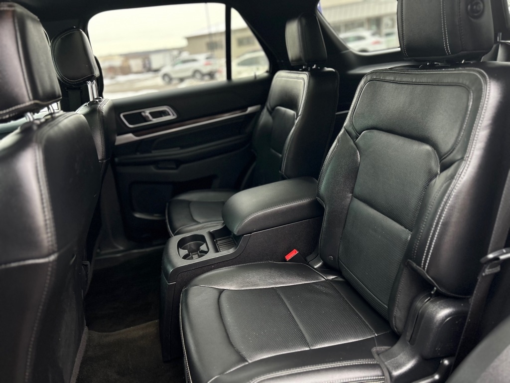 Ford Explorer Limited 4WD 2016