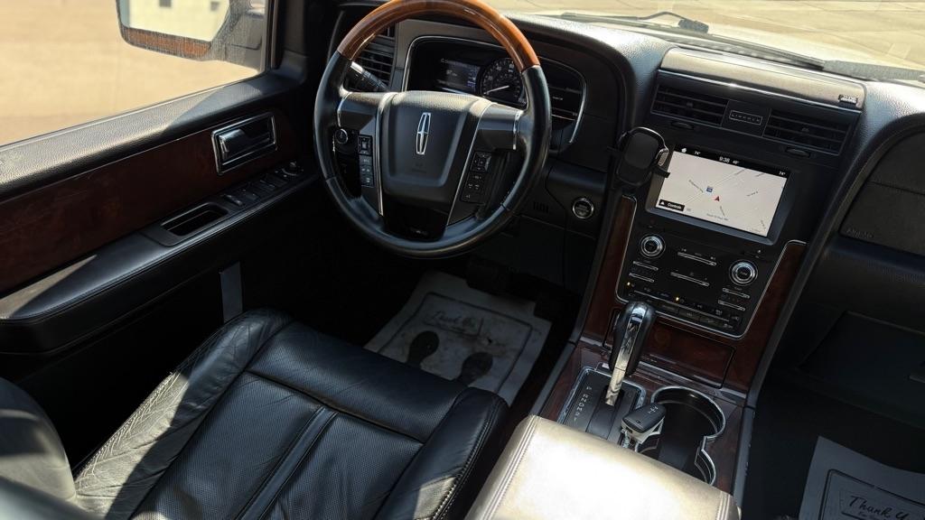 Lincoln Navigator Select 4WD 2016