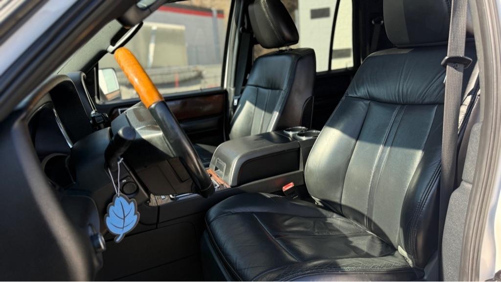 Lincoln Navigator Select 4WD 2016