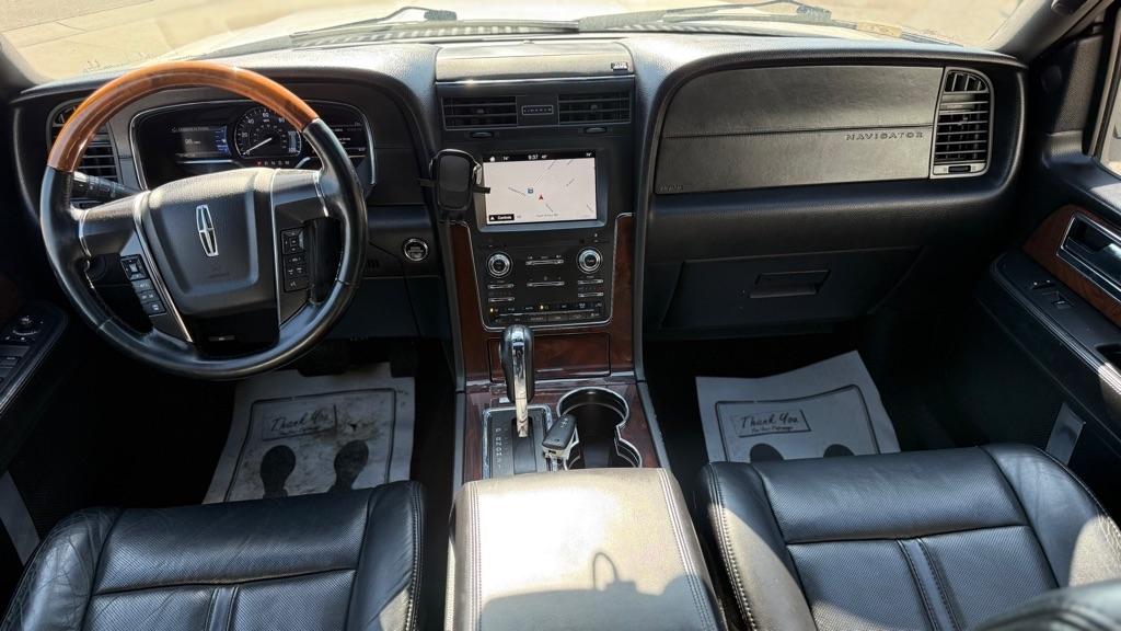 Lincoln Navigator Select 4WD 2016