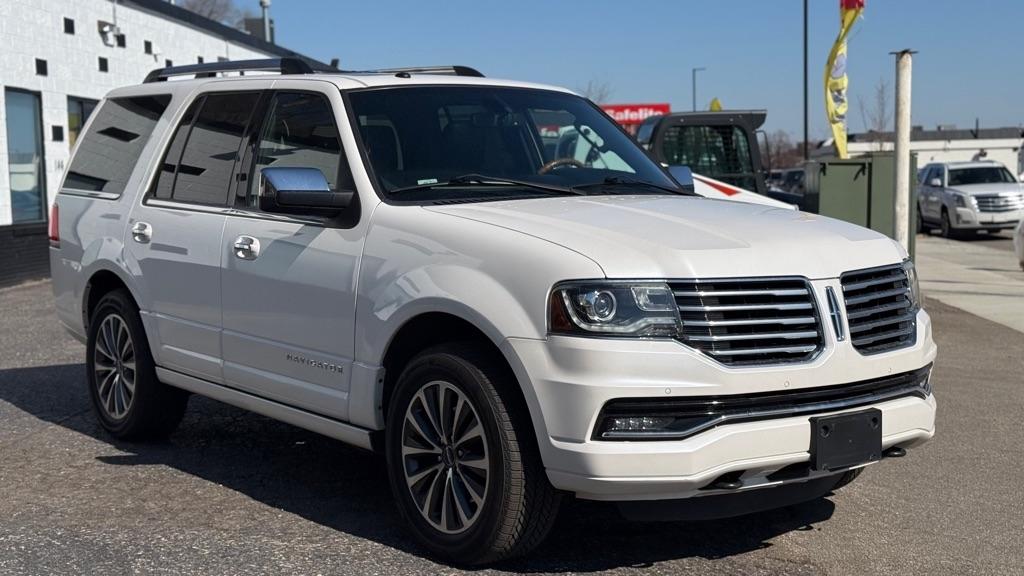 Lincoln Navigator Select 4WD 2016