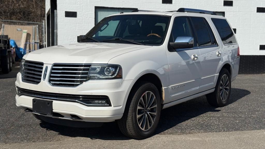 Lincoln Navigator Select 4WD 2016