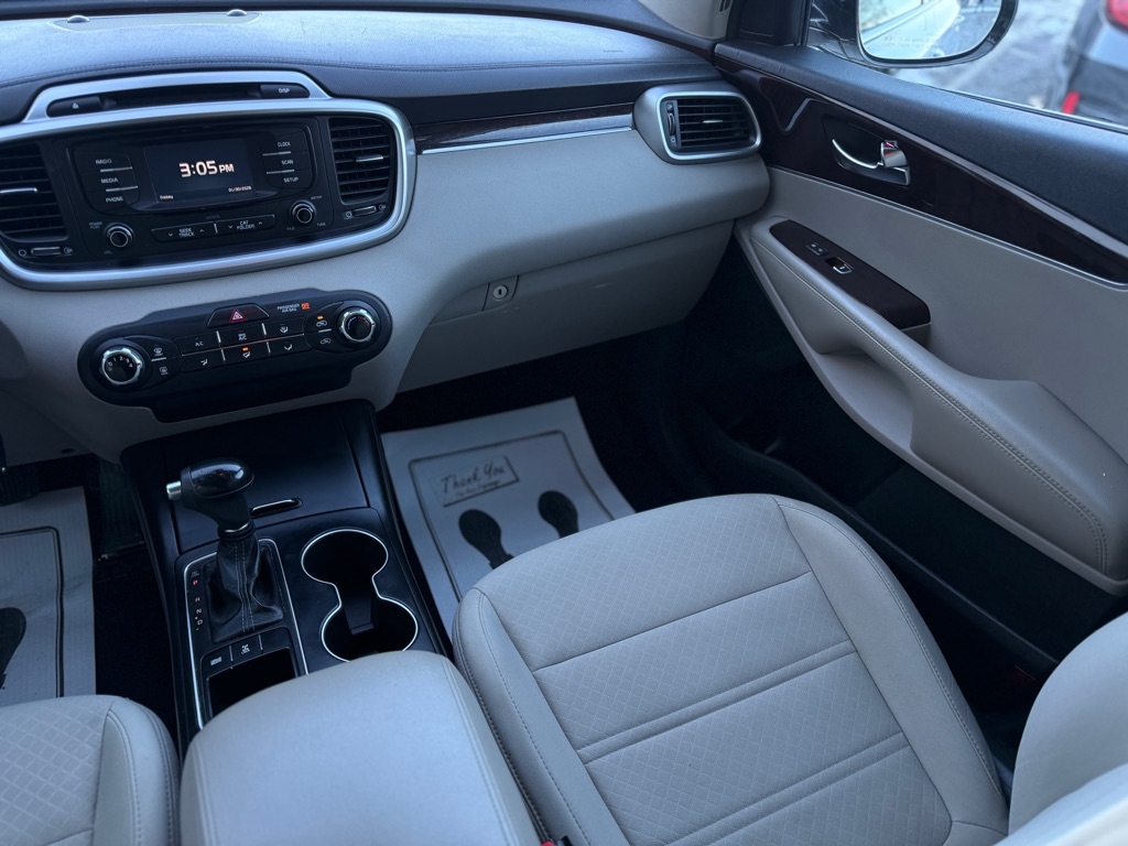 Kia Sorento LX V6 AWD 2017