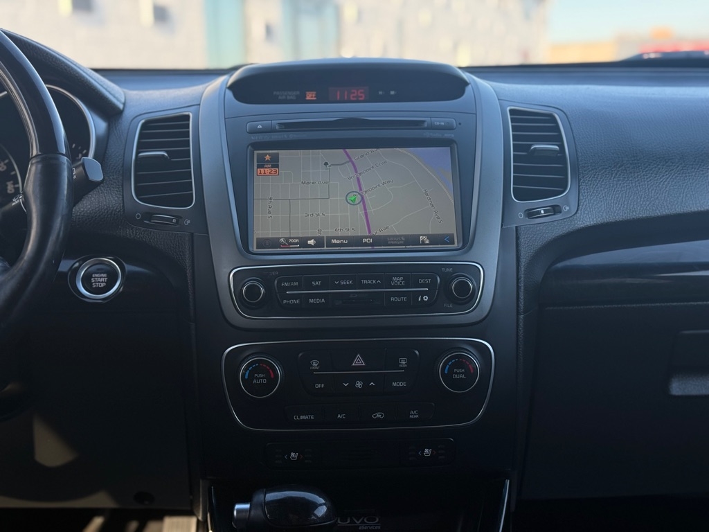 Kia Sorento SX V6 FWD 2015