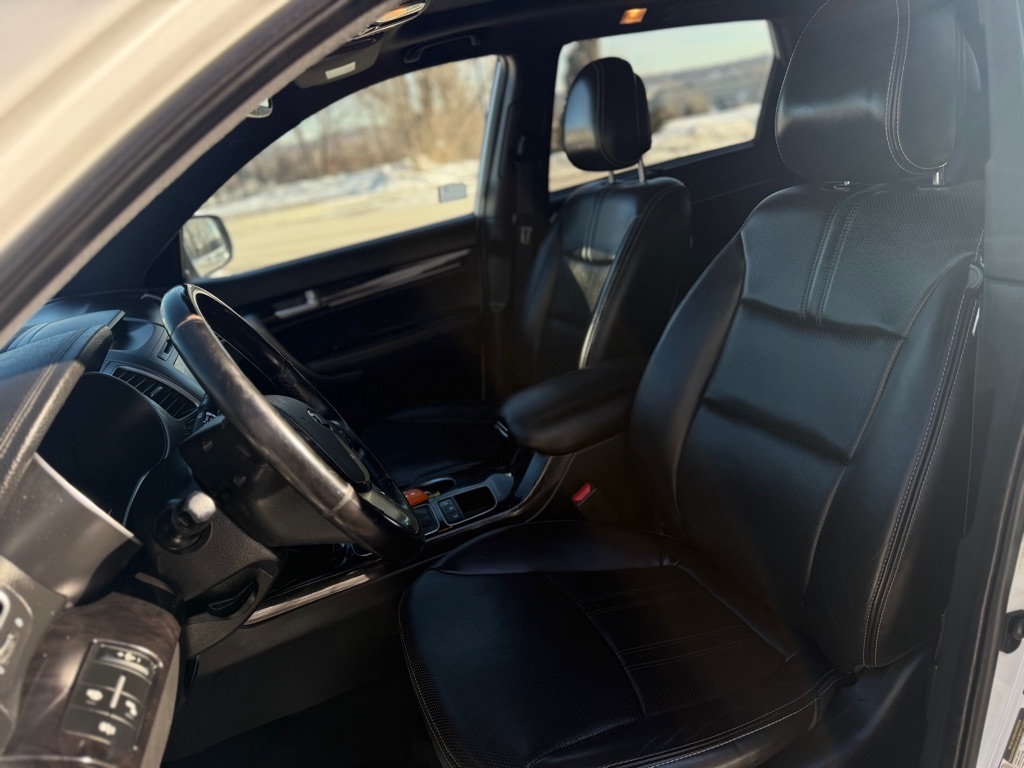 Kia Sorento SX V6 FWD 2015