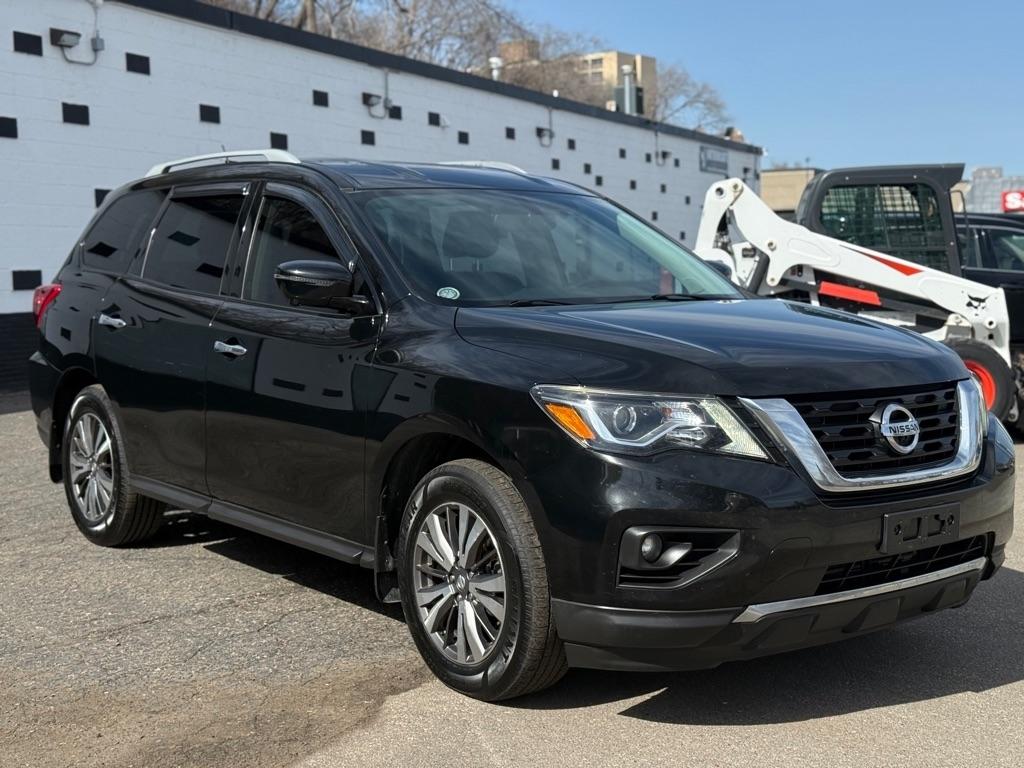 Nissan Pathfinder SL 4WD 2017