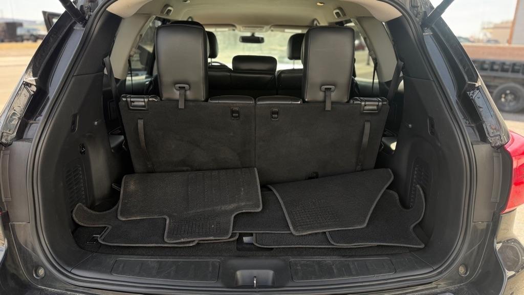 Nissan Pathfinder SL 4WD 2017