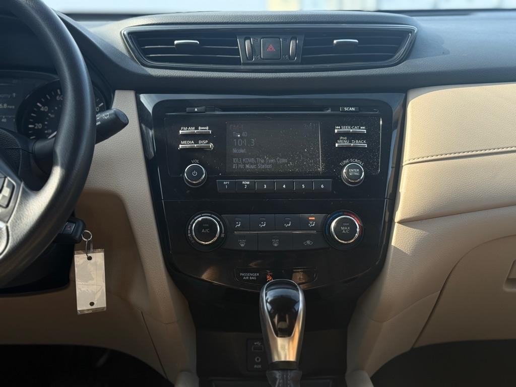 Nissan Rogue S AWD 2017