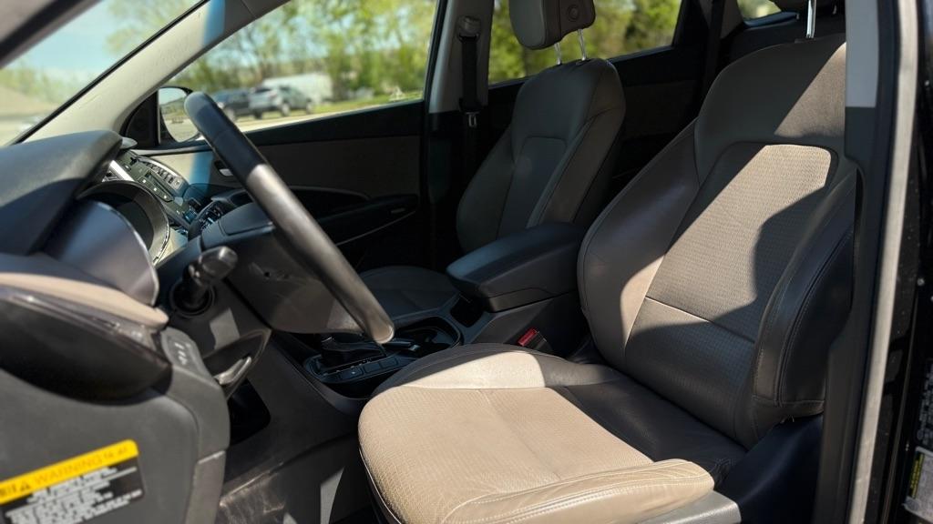 Hyundai Santa Fe GLS FWD 2014