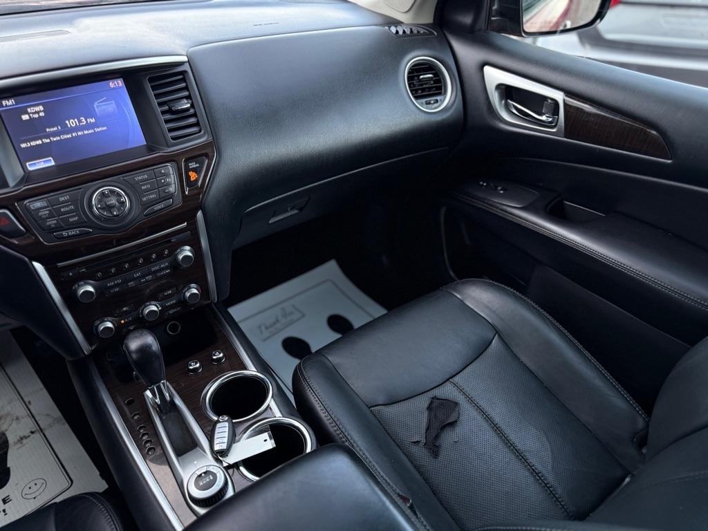 Nissan Pathfinder S 4WD 2014