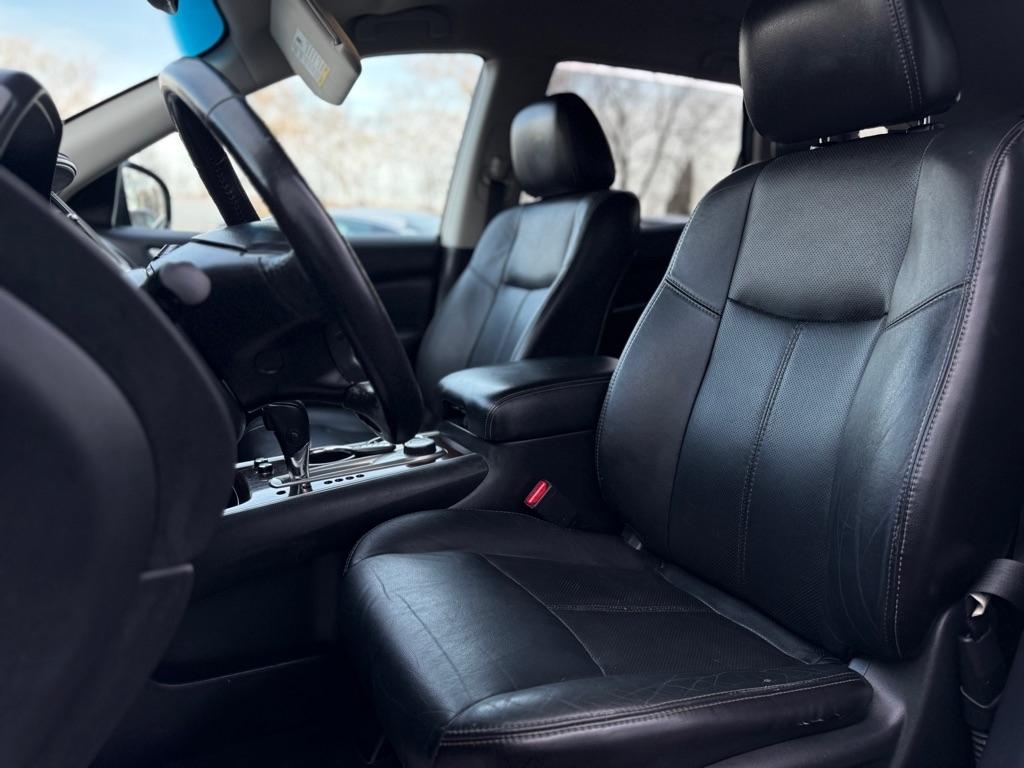 Nissan Pathfinder S 4WD 2014