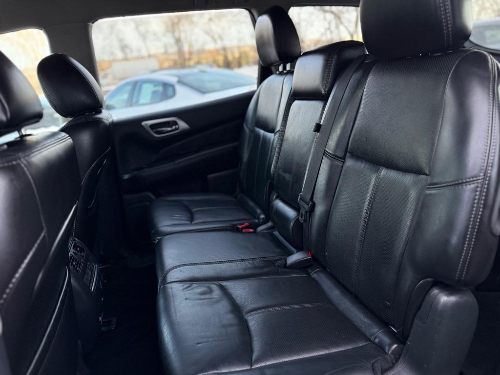 Nissan Pathfinder S 4WD 2014