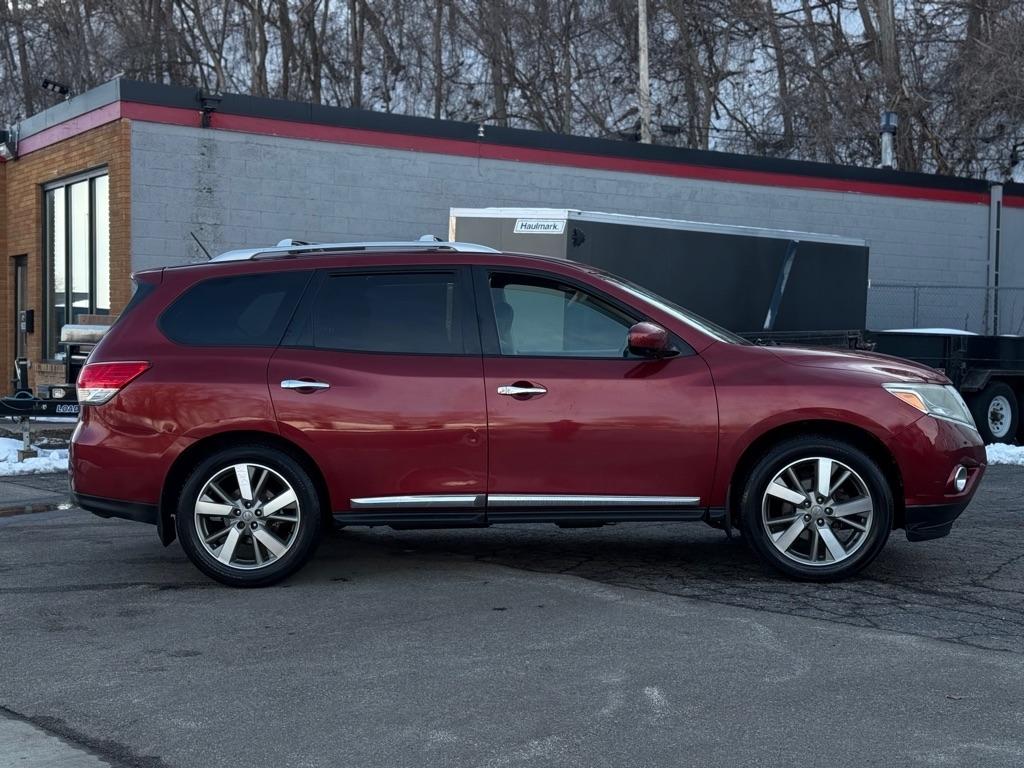 Nissan Pathfinder S 4WD 2014