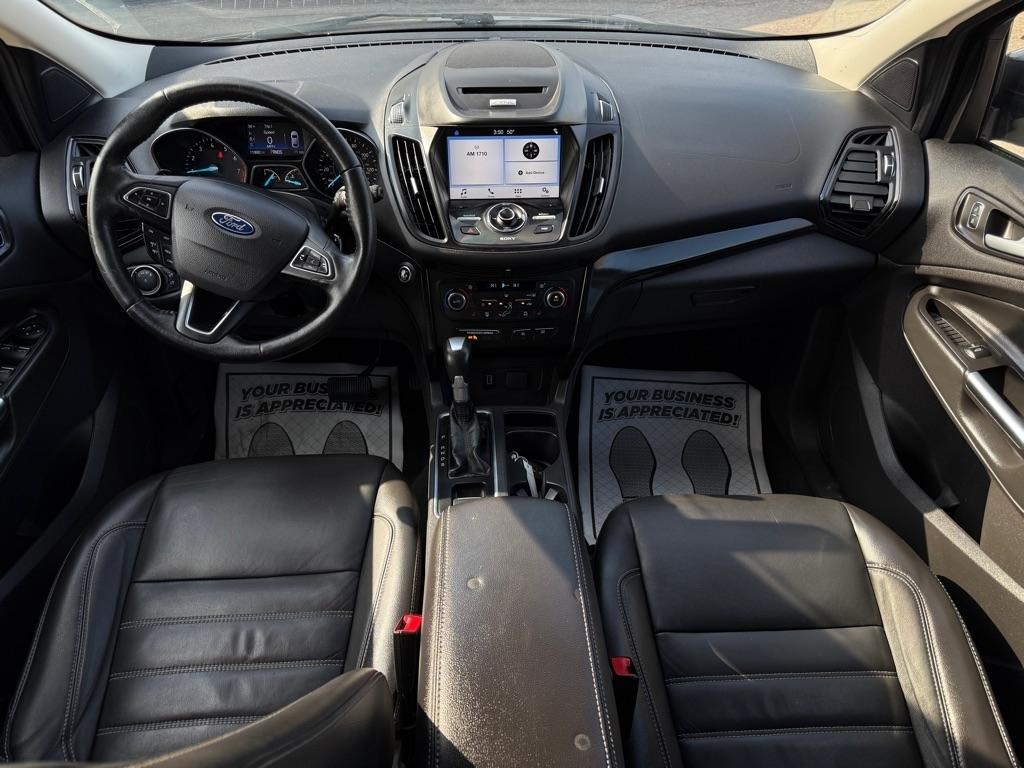 Ford Escape Titanium 4WD 2017