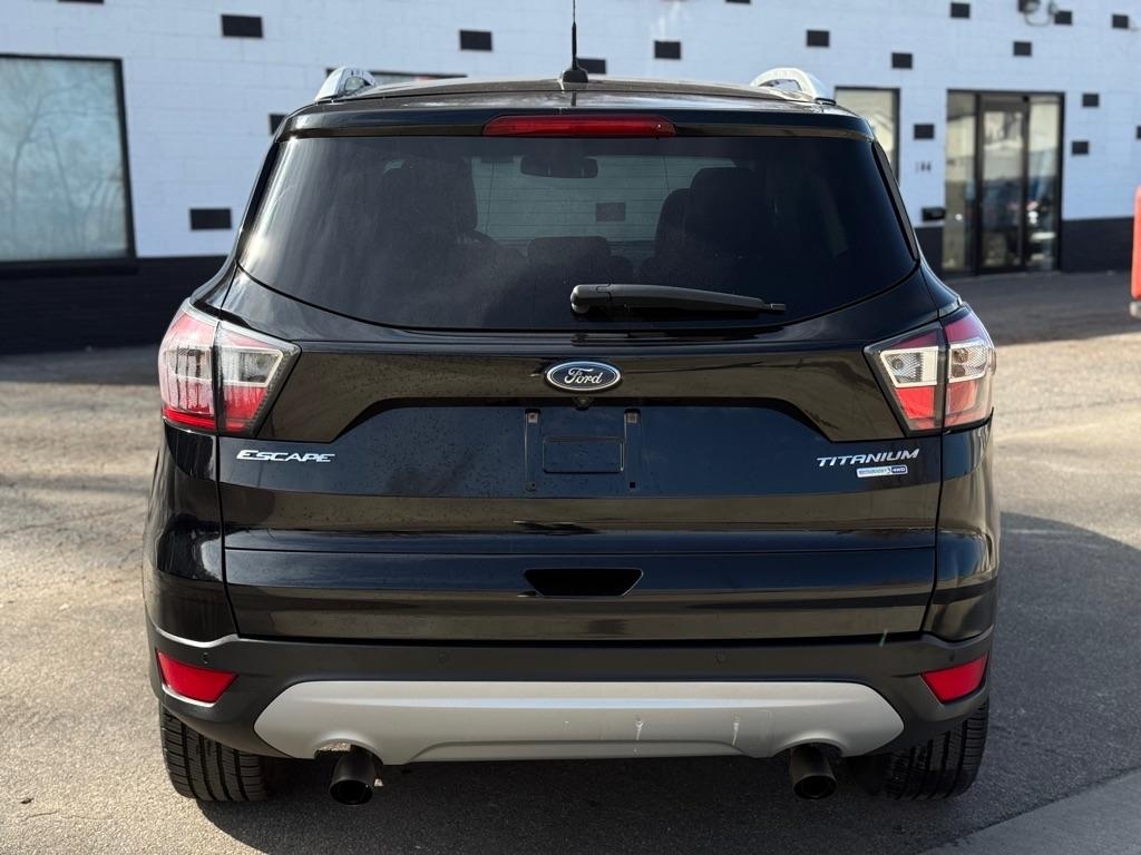Ford Escape Titanium 4WD 2017