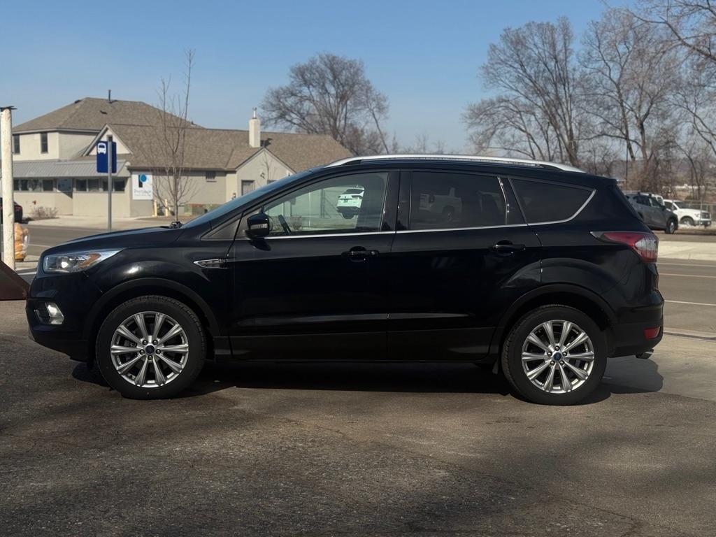 Ford Escape Titanium 4WD 2017
