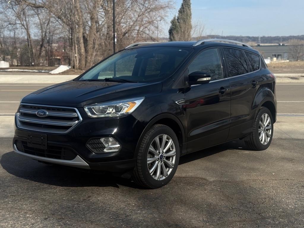 Ford Escape Titanium 4WD 2017