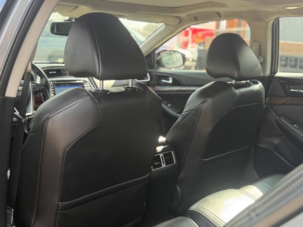 Nissan Maxima Platinum 2017