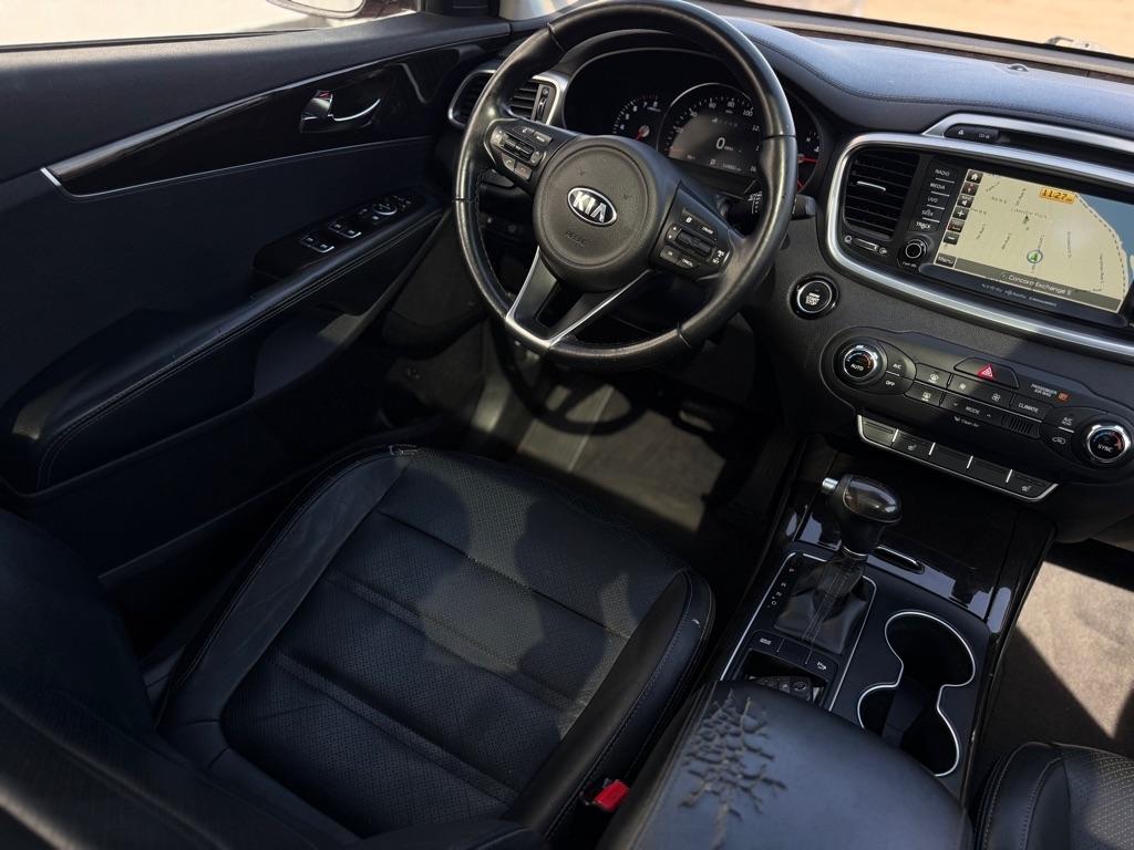 Kia Sorento EX V6 2WD 2016