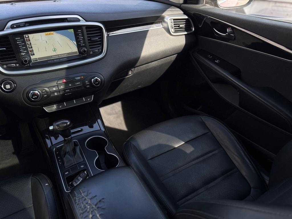 Kia Sorento EX V6 2WD 2016