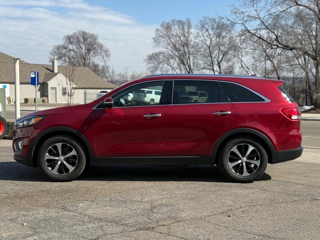 Kia Sorento EX V6 2WD 2016