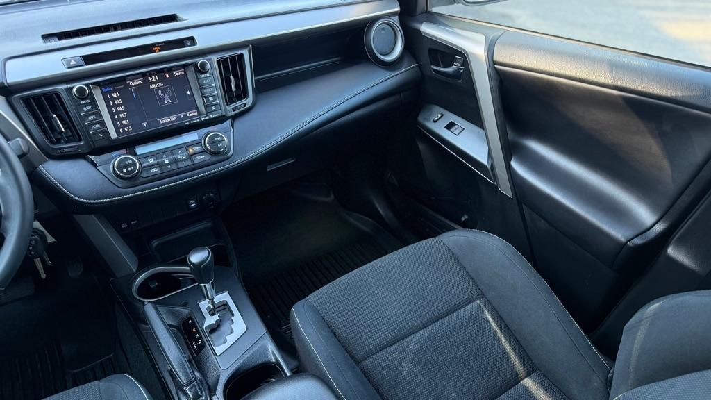 Toyota RAV4 XLE AWD 2016