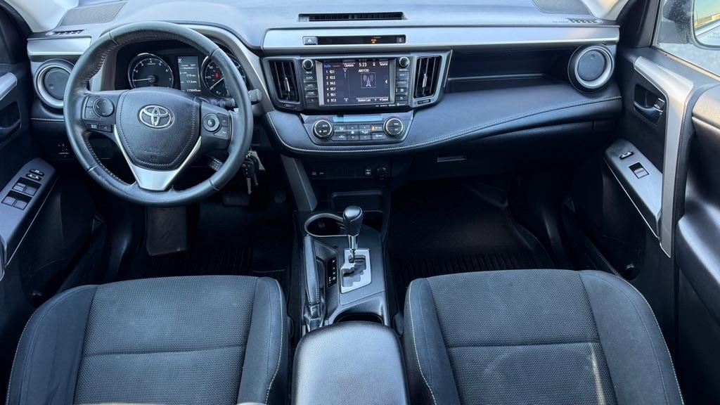 Toyota RAV4 XLE AWD 2016
