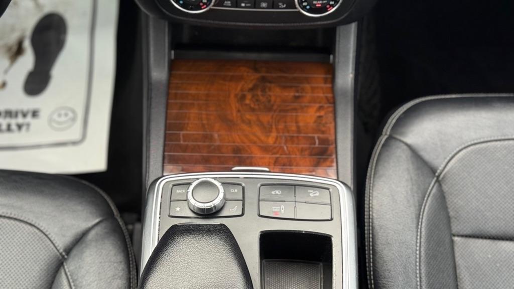 Mercedes-Benz GL-Class GL550 4MATIC 2016