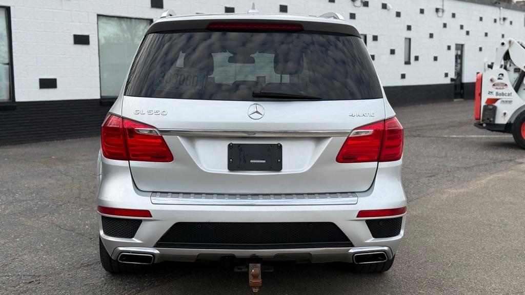Mercedes-Benz GL-Class GL550 4MATIC 2016