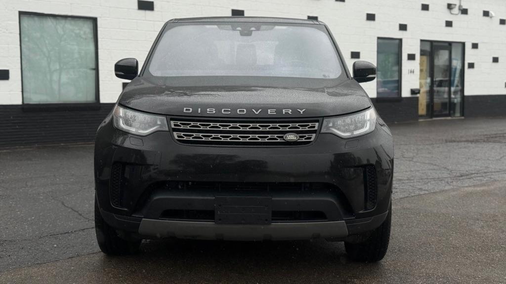 Land Rover Discovery SE 2019